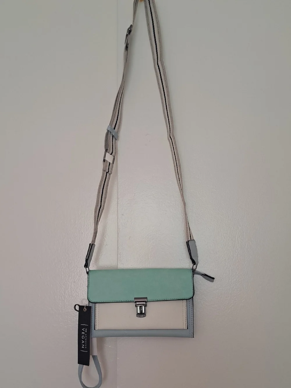 Isabelle  Koolee Mint and Cream Wristlet Clutch